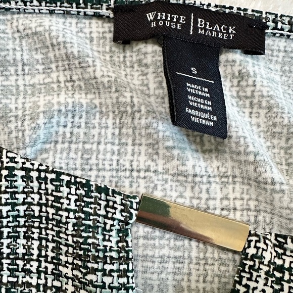 White House Black Market Sleeveless Blouse Size Small - Picture 14 of 17